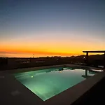La Casa Roja Casa Privada Con Piscina Y Vistas Zona Chalet Torrox