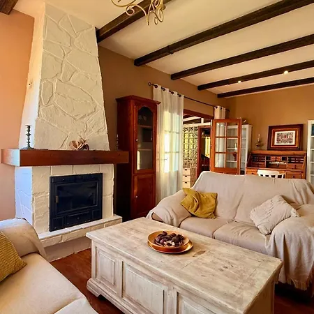La Casa Roja Casa Privada Con Piscina Y Vistas Zona Chalet Torrox