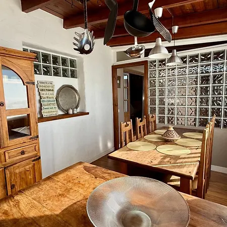 La Casa Roja Casa Privada Con Piscina Y Vistas Zona